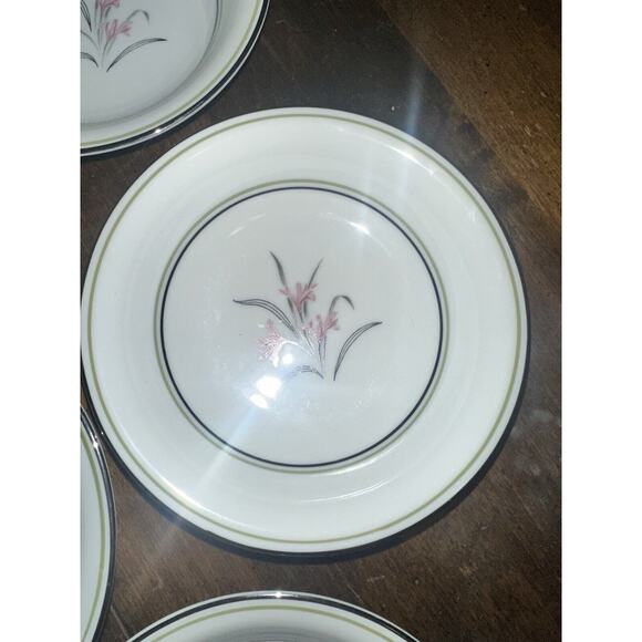 Set of 8 Vintage Noritake China Kent Pattern #5422 5.5” Fruit or Dessert Bowls - Picture 6 of 8
